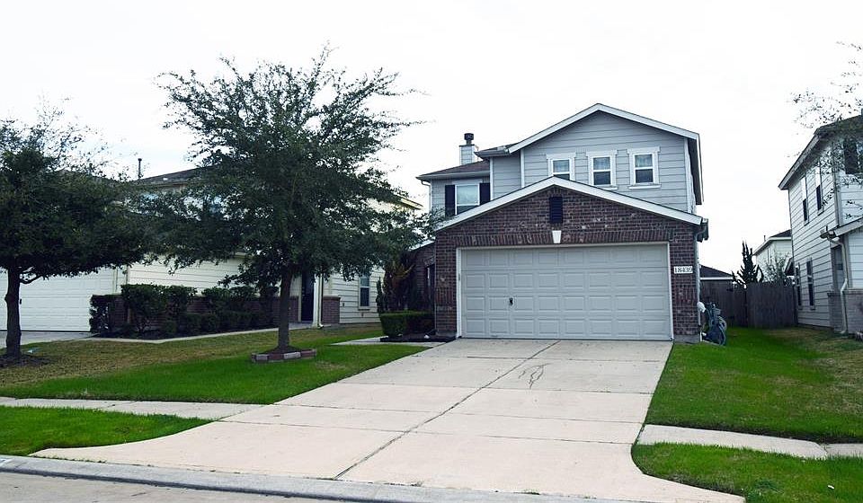 1st image of 18439 Westgate Pasture Ln