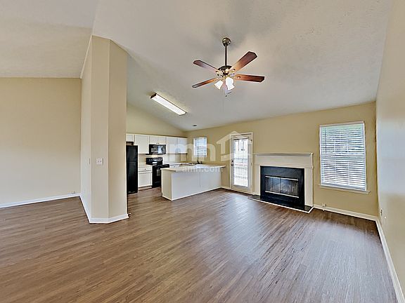 4th image of 7020 Regency Ln