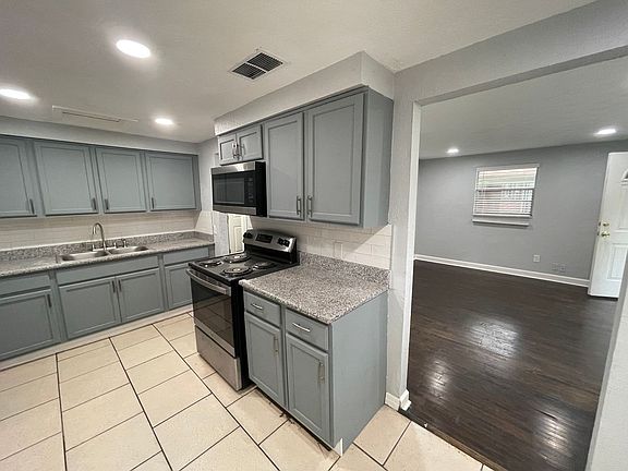2nd image of 4031 Marlo St