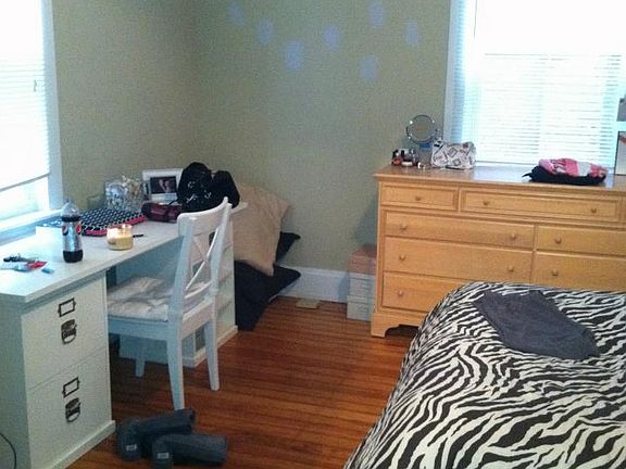 2nd image of 4018 Eileen Dr #1