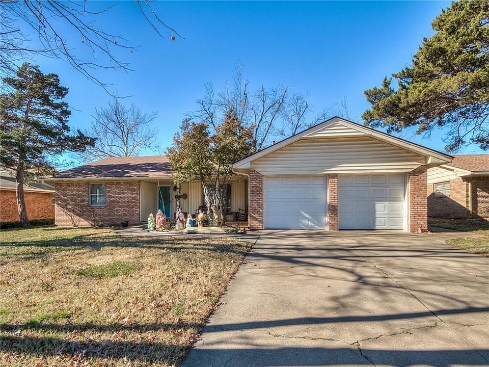 1st image of 318 Forest Dr