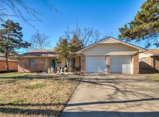 318 Forest Dr, Norman, OK 73069