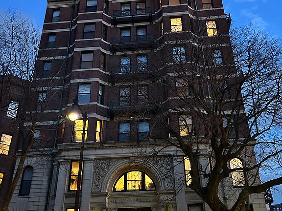 2nd image of 483 Beacon St