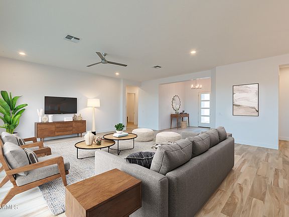 3rd image of 665 W Patrick Place