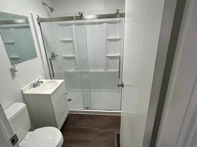 7802 Scott Ln — Photo 3
