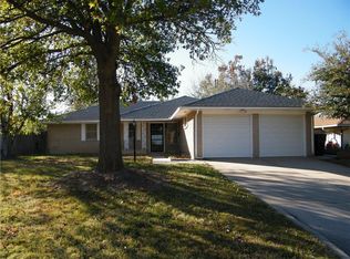 5917 Kingston Rd, Oklahoma City, OK 73122