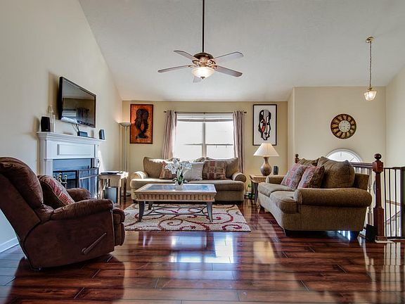 4th image of 311 Timberglenn Dr