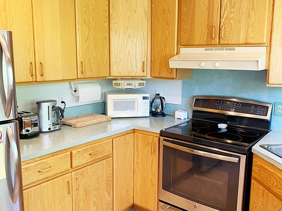 Plenty of cabinet space