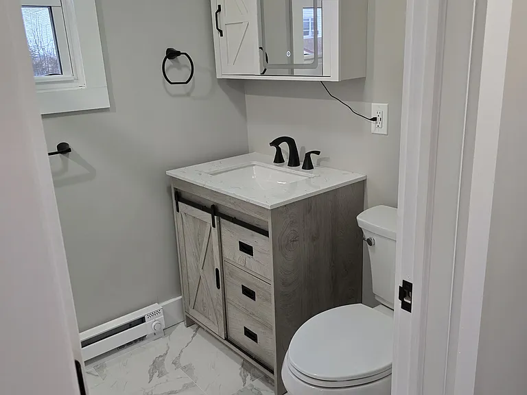 601 N Surrey Ave — Photo 10