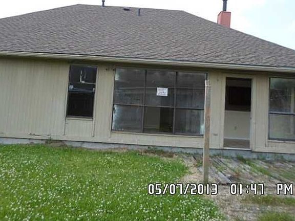 2nd image of 2204 Snowbird Dr
