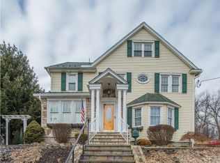 1 Luxemburg Ave, Wharton, NJ 07885