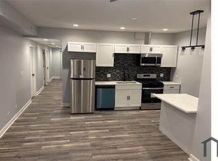 6148 S Saint Lawrence Ave #1, Chicago, IL 60637