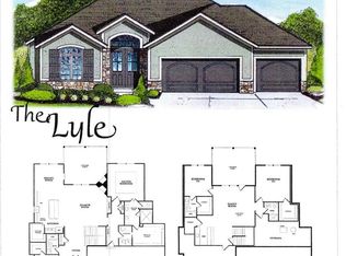 518 Bentwater Dr, Raymore, MO 64083