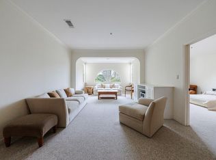 2499 Peachtree Rd NE APT 702, Atlanta, GA 30305