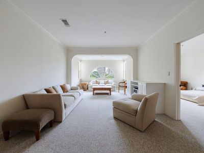 2499 Peachtree Rd NE APT 702, Atlanta, GA, 30305