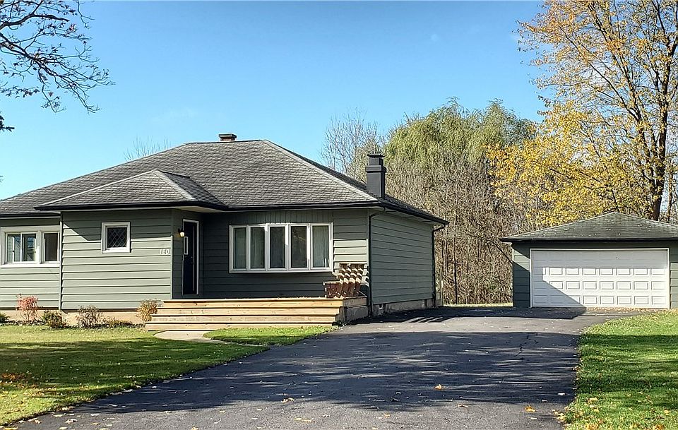 1st image of 160 Broezel Ave
