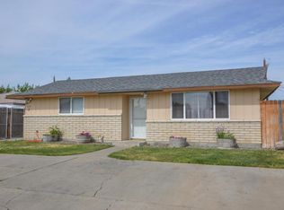 408 S 81st Ave, Yakima, WA