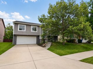 4127 N 168th St, Omaha, NE 68116