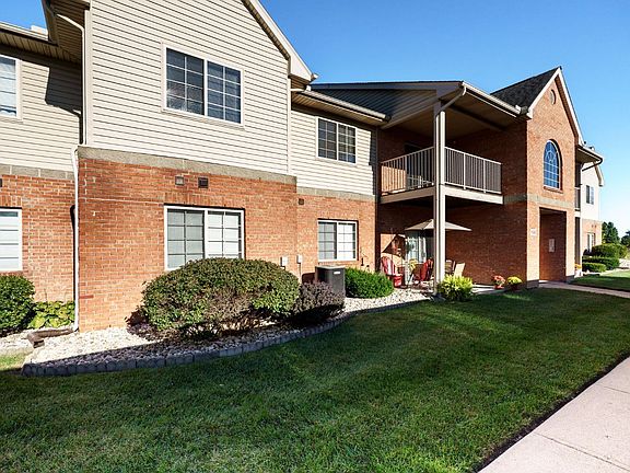 2nd image of 1593 Eden Park Dr APT 5