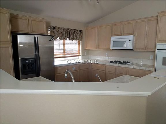 3rd image of 6425 Heatherton Ave