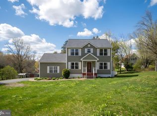 2 Pleasure Ct, Stafford, VA 22554