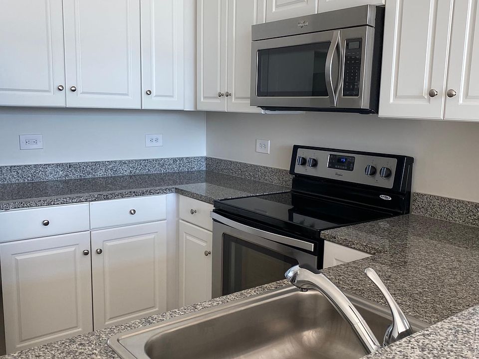 2nd image of 60 Morris St #2100