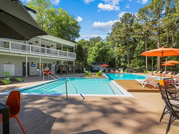 Elliot Gwinnett Place