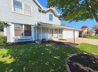 1606 Palamino Dr, Racine, WI 53402