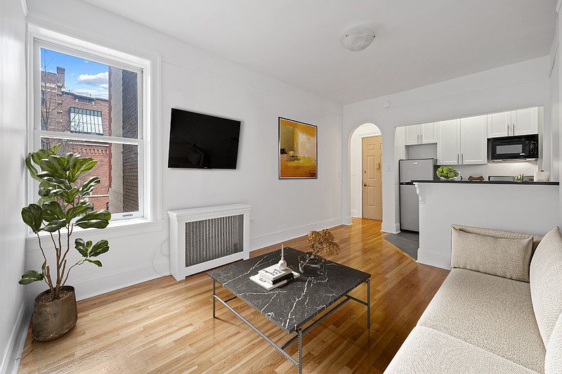 1st image of 68 Montague St APT 3A