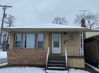 15909 Finch Ave, Harvey, IL 60426