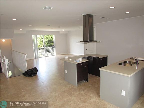 5th image of 1506 SW 4th Ave