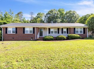 106 Vista Dr, Greenville, SC 29617