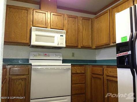 5th image of 8050 Pioneer Dr APT 1701
