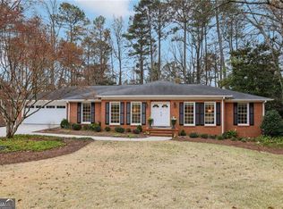 185 W Spalding Dr, Atlanta, GA 30328