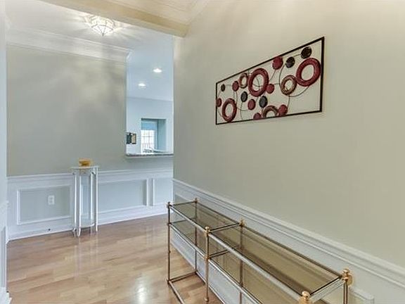 3rd image of 24 N De Baun Ave Unit 201