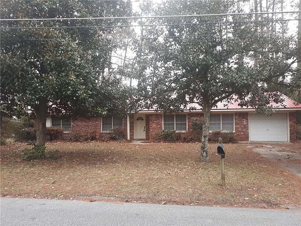 1st image of 186 Fairway Oaks Dr