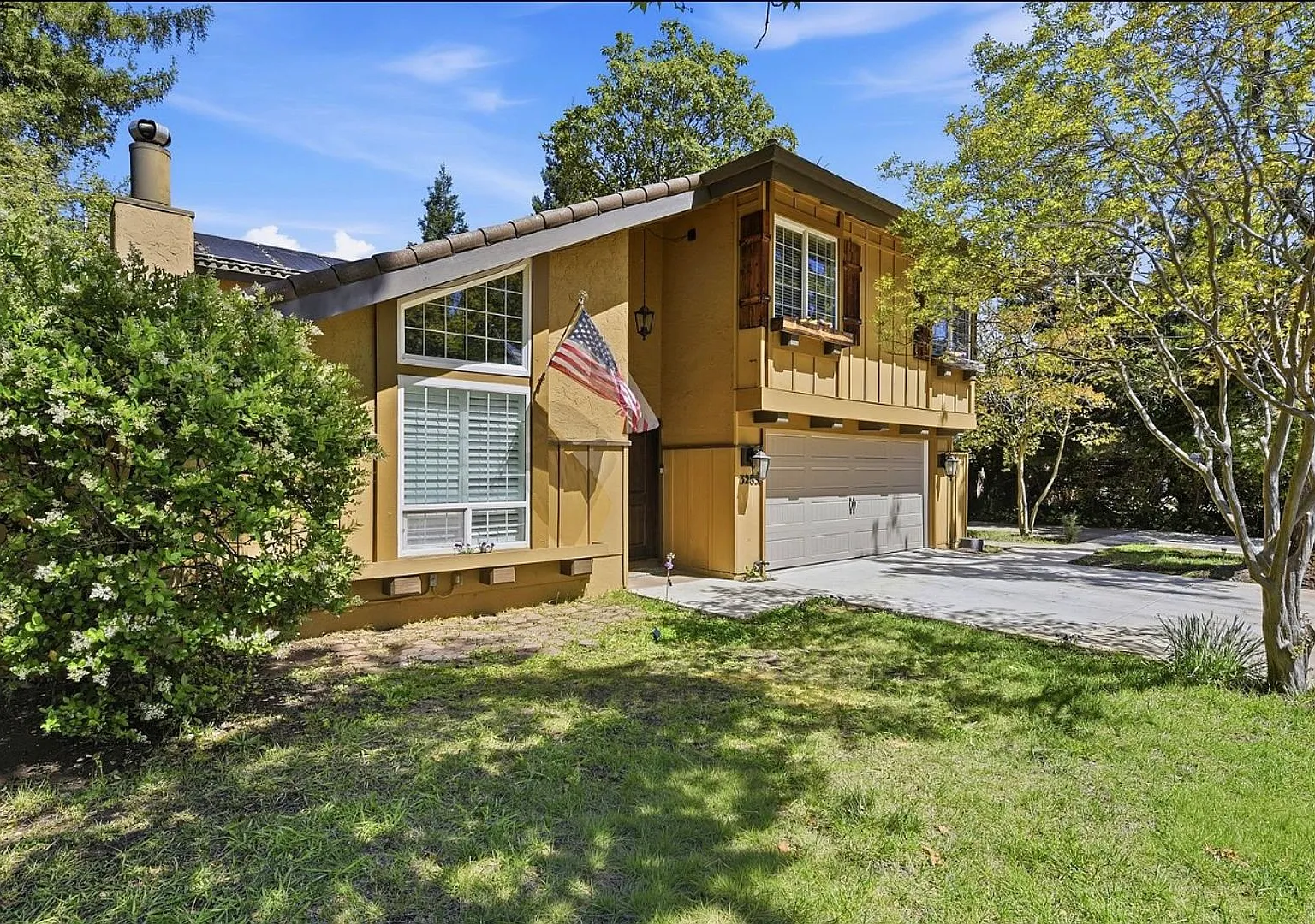 Wonderful 4bd/2.5ba Cameron Park Home with Pool and RV Access! — Photo 1
