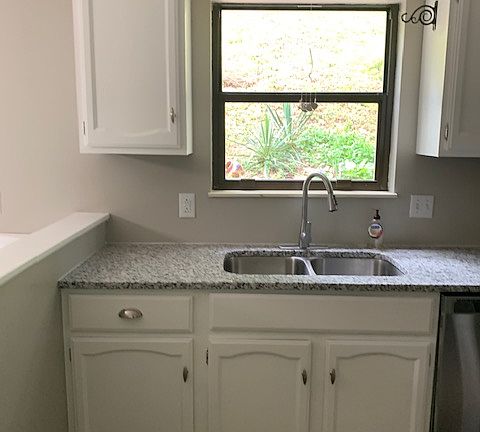 4th image of 1826 Mountain Dr