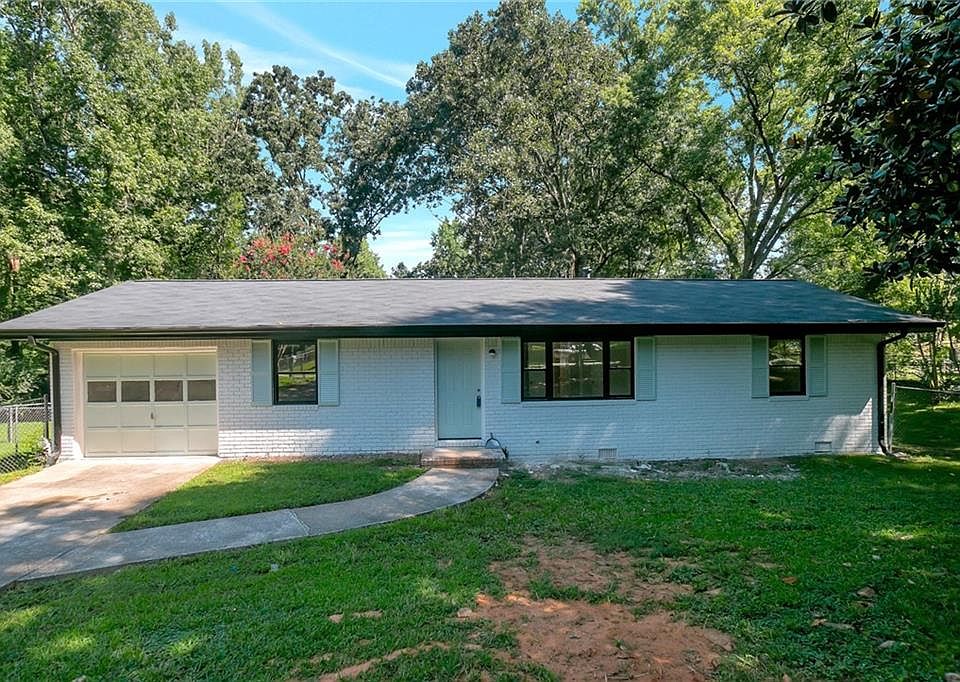 1st image of 1420 S Hicks Cir NW