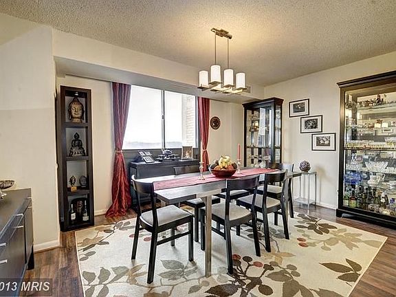 4th image of 7420 Westlake Ter APT 1309