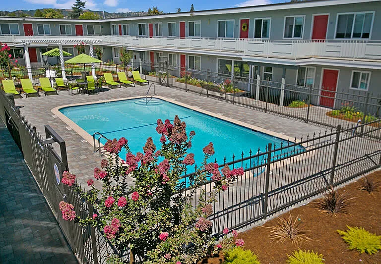 Bon Aire Apartments — Photo 27