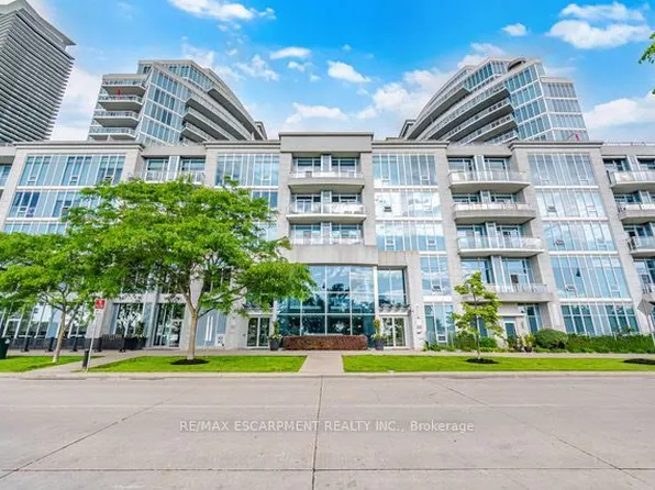 58 Marine Parade Dr #330, Toronto, ON M8V 4G1