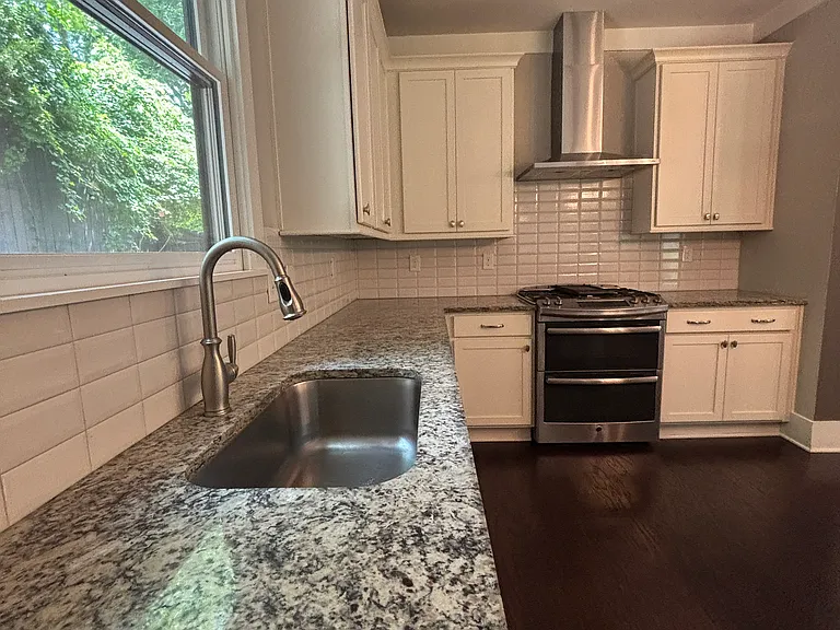 328 Marigna Ave — Photo 21