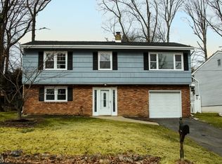 112 Marne Rd, Hopatcong, NJ 07843