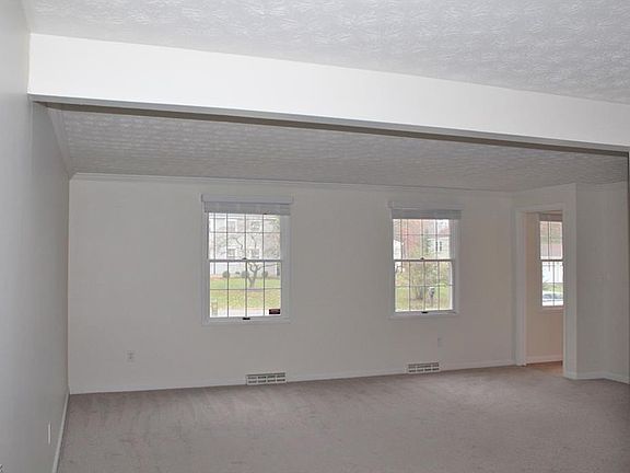 2nd image of 6021 Bradford Way
