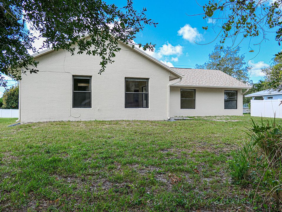 1st image of 1425 SW Gastador Avenue