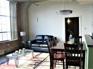 3429 Locust St APT 404, Saint Louis, MO 63103