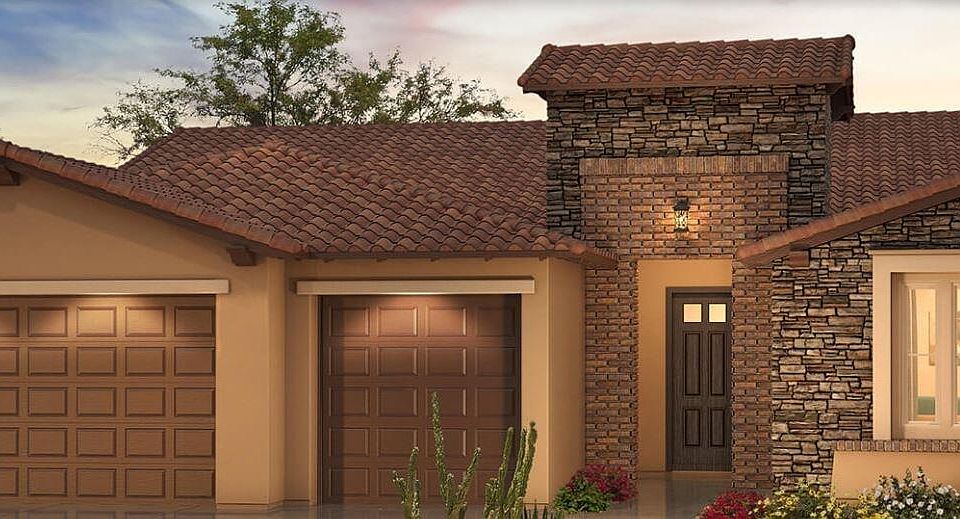 1st image of 1544 E Dahlia Dr