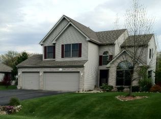 405 Lakewood Dr, Williams Bay, WI