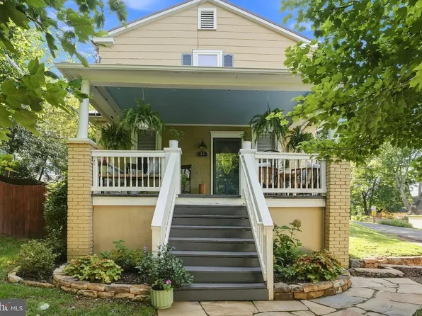 23 Fairfax St, Warrenton, VA 20186